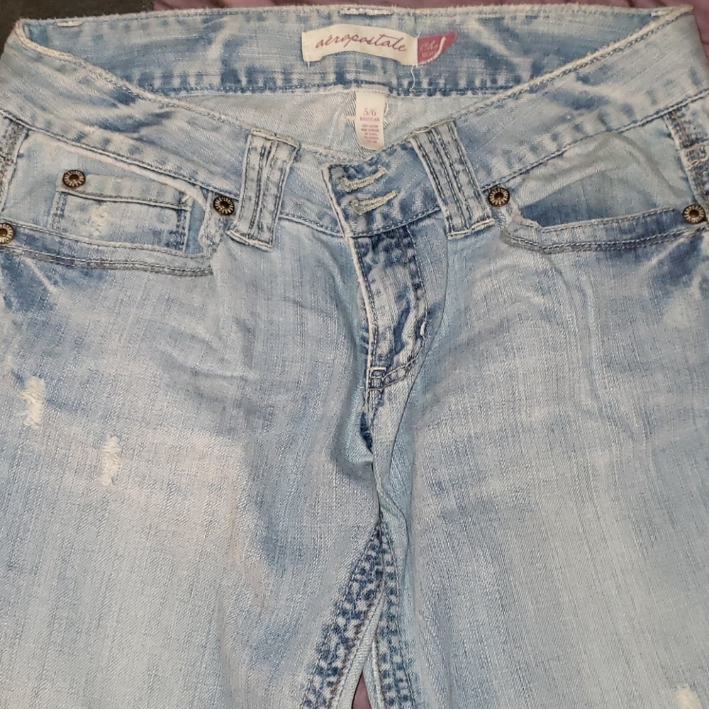 Jeans - Picture 2 of 3